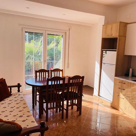 Villa Ajla Durres Bagian luar foto